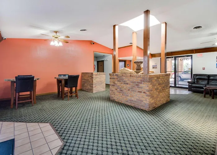 6-marion, Il Hotel